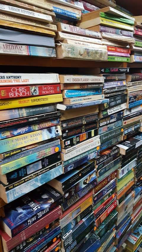 Photo: Book Hunter The Secondhand Bookshop